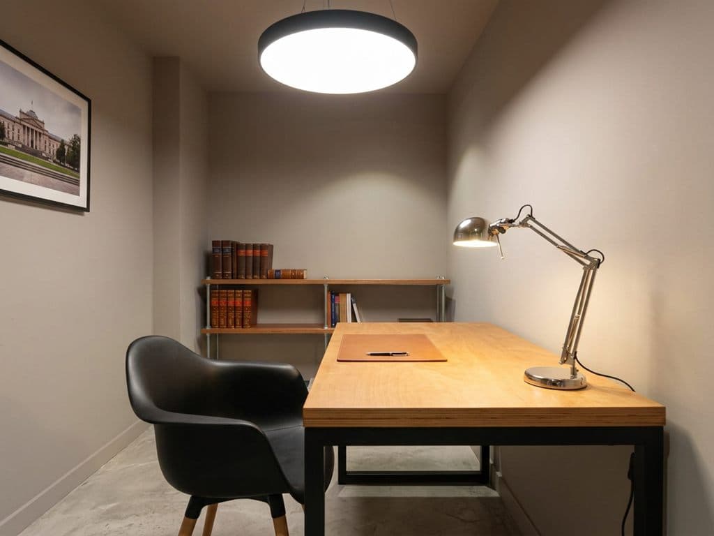 Abogados expertos en derecho laboral en el despacho de Escariz Abogados en Vigo